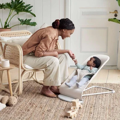 BabyBjörn Bliss Baby Bouncer, Woven, Classic Quilting, Sandstone Grey — image 4