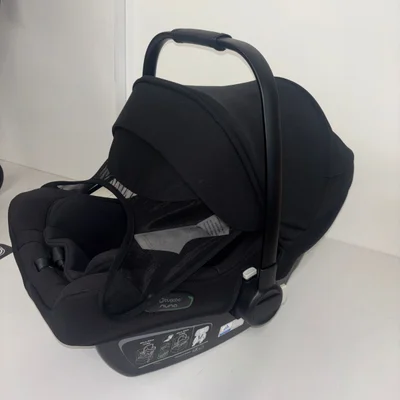 Bugaboo Ex-Display Turtle Air by Nuna car seat