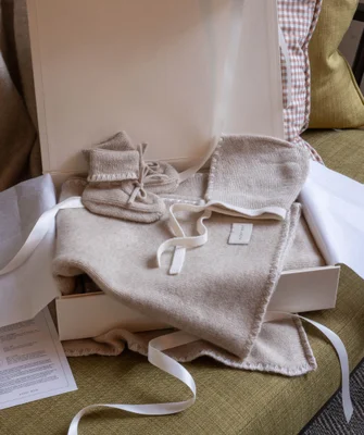 Avery Row Cashmere Blanket, Bonnet & Booties New Baby Gift Set