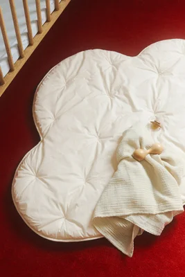 Cloud-shaped cotton baby mat