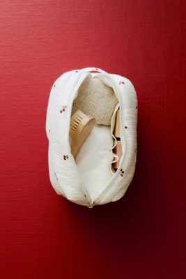 Cotton muslin changing bag - White/Cherries