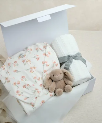 Daisy Gift Box - Newborn