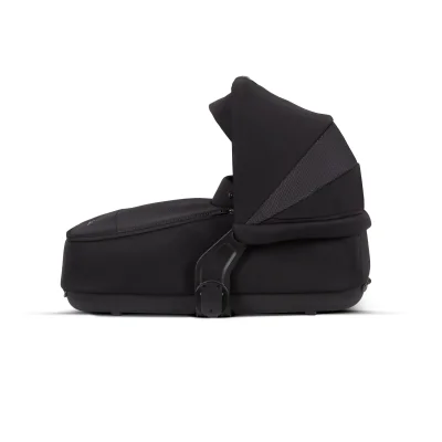 Dune Compact Folding Carrycot Space