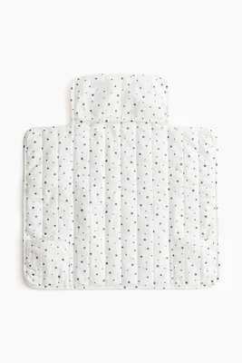 Foldable changing mat