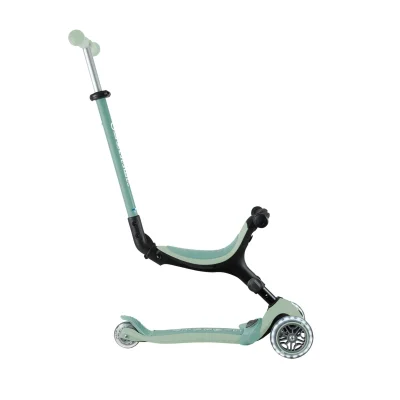 Globber Go Up Active Lights Eco - Berry