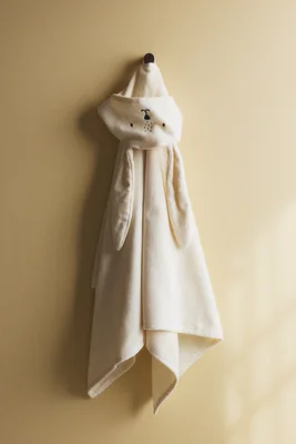 Hooded bath towel