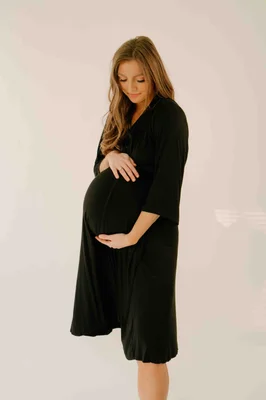 Lila Labor & Postpartum Gown in Black - Default