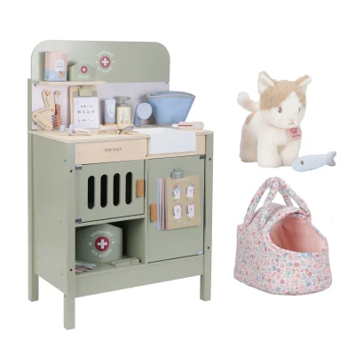 Little Dutch Little Vet Bundle