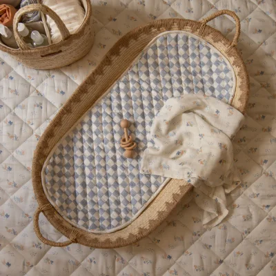 Maize Changing Basket & Cotton Liner - Riverbank