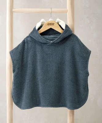 3D Fin Towelling Poncho