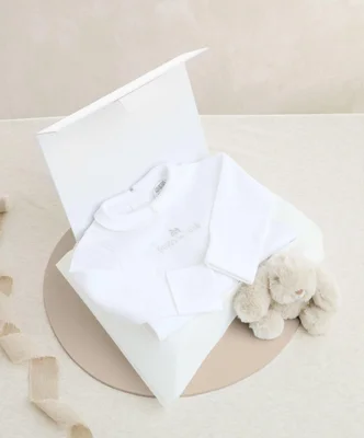 0-3m Born In 2026 All In One & Beanie Bunny Small Gift Box