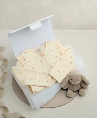 Floral & Bunny Gift Box - Newborn