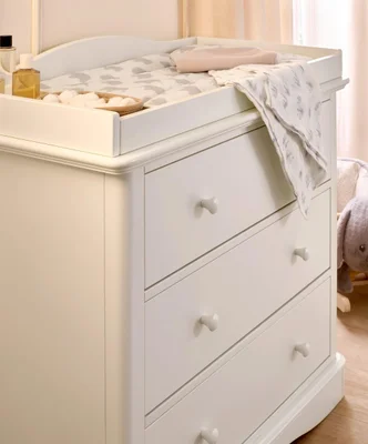 Flyn Dresser Changer