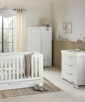 Franklin 3-teiliges Gitterbett-Set mit Kommode und Doppel-Kleiderschrank