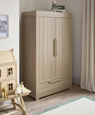 Franklin Wardrobe