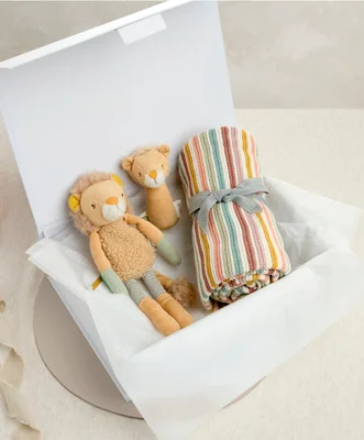 Orchard Blanket & Lion Gift Box