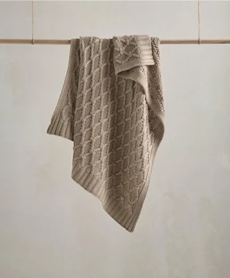 Knitted Blanket - Welcome to the World Duckling - Mocha
