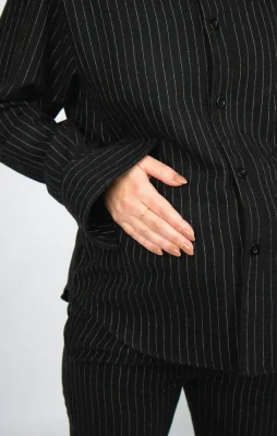 Maternity Buttoned Shirt — image 3