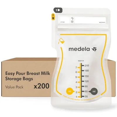 Medela Easy Pour Disposable Breastmilk Storage Bags, 210 ml Capacity, Leakproof Design with Milk Protection, Made Without BPA, Pack of 50 - 200