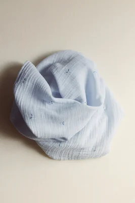 Muslin baby blanket