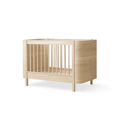 Oliver Furniture Wood Mini+ Cot Bed Incl. Junior Kit