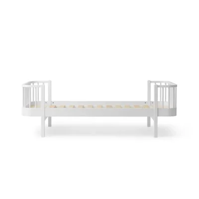 Oliver Furniture Wood Original Bed