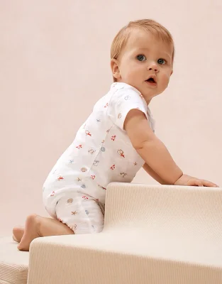 Organic Cotton Blend Beach Scene Shortie Sleepsuit (0–2yrs) - Multi / Available sizes: Newborn, 0-3M, 3-6M, 6-9M, 9-12M, 1-1.5Y, 1.5-2Y