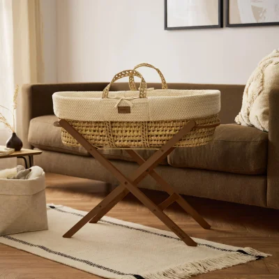 Organic Wheat Knitted Moses Basket, Mattress & Walnut Foldable Stand Linen - Default