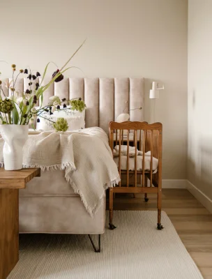 Rose Vintage Crib - Default