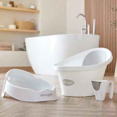 Shnuggle Baby Bath, Bath Support, Brush and Jug Bundle- White