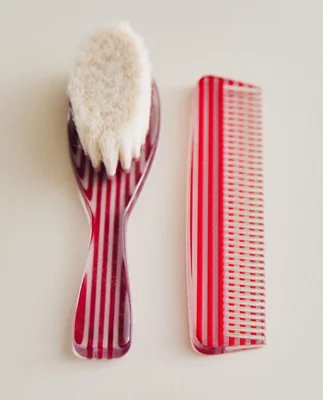 STRIPED BABY BRUSH AND COMB SET - CINNAMON