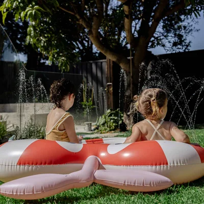 Sunnylife Poppy The Peach Sprinkler Mat