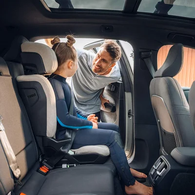 Thule Palm High Back Booster Seat — image 5