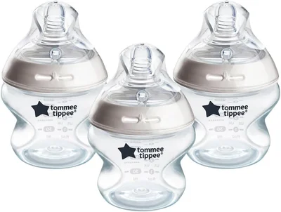 Tommee Tippee Baby Bottles, Natural Start Anti-Colic Baby Bottle with Extra-Slow Flow Breast-Like Teat, 150ml, 0m+, Self-Sterilising, Baby Feeding Essentials, Pack of 3