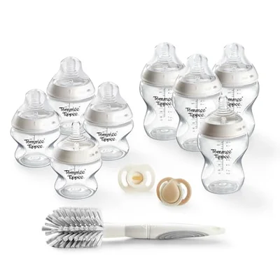Tommee Tippee Natural Start Bottle & Soother Starter Set, 150ml & 260ml Natural Start Self-Sterilising Bottles, with Extra Slow & Slow-Flow Teats, and Ultralight StayPut & Newborn Soothers Included - clear / 1 count (Pack of 1)