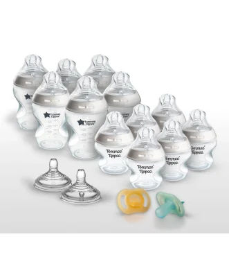Tommee Tippee Natural Start Feeding and Soothing Bundle (16 Pieces)