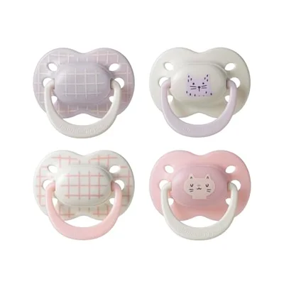 Tommee Tippee Ultimate Fit Soother, 0-6 Months, 4 Pack, Orthodontic Dummy for Babies, Extra Air Holes, Symmetrical Teat, 100% BPA Free Silicone, Steriliser Safe, Club House Collection