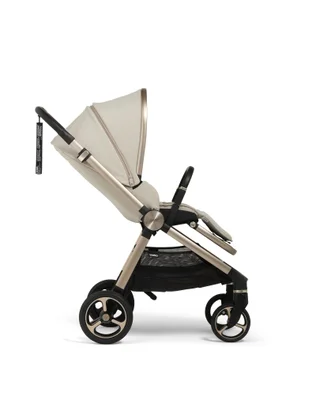 Vardo Complete Pushchair Bundle with Cybex Cloud T Car Seat (9 Pieces) - Shell/Cosy Beige