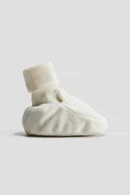 Velour bootees