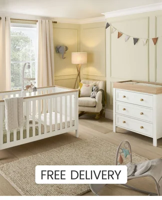 Wedmore 2 Piece Cotbed Set with Dresser Changer - White/Oak - White/Oak
